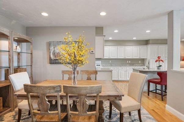 Dining room, Interior, Kitchen, Recessed Lighting, Wood Texture Flooring