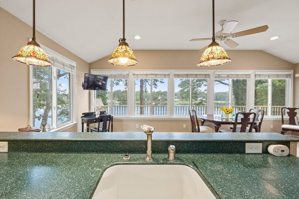 Dining room, Interior, Pendant Lights, Recessed Lighting, Sun Room