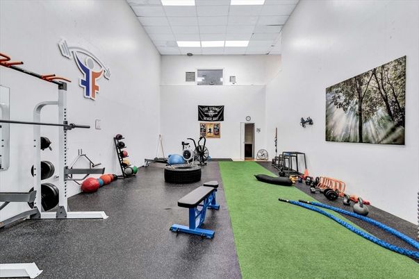 Fitness Equipment, Interior, Recessed Lighting