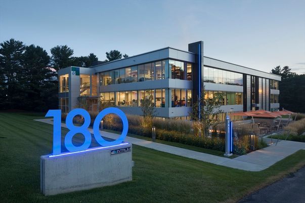 Backyard, Exterior, Facade, Modern