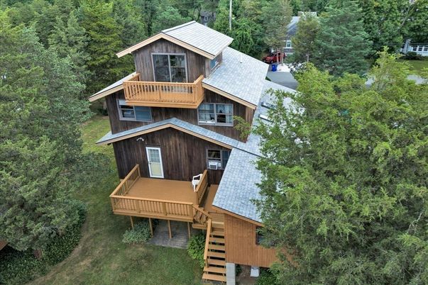Exterior, Drone