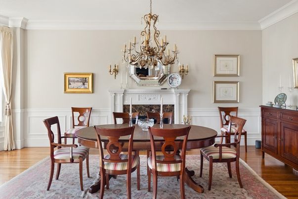 Chandelier, Dining room, Fireplace, Interior, Wood Texture Flooring