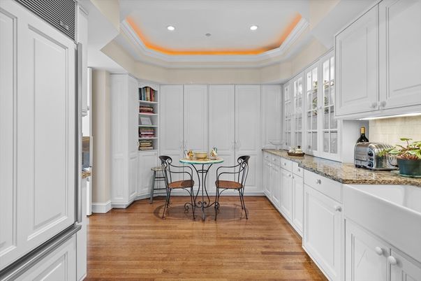 Dining room, Interior, Kitchen, Recessed Lighting, Wood Texture Flooring