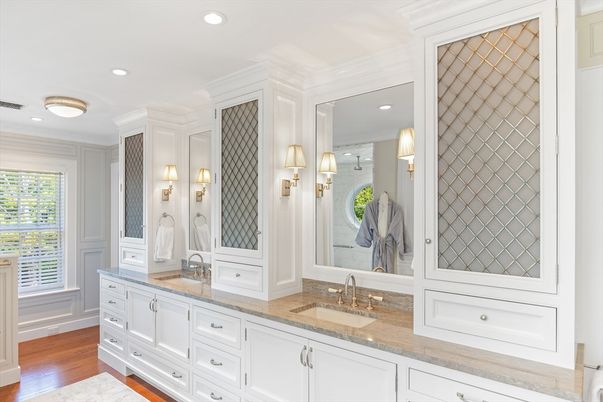 Bathroom, Dual Sink Vanities, Interior, Recessed Lighting, Wood Texture Flooring