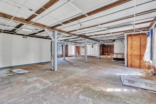 Interior, Wooden Beams