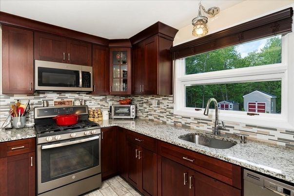 Interior, Kitchen, Stainless Steel Appliances