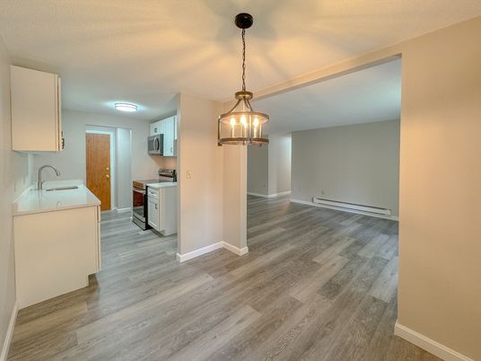 Interior, Kitchen, Pendant Lights, Wood Texture Flooring