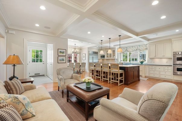 Chandelier, Dining room, Interior, Kitchen, Living room, Pendant Lights, Recessed Lighting, Stainless Steel Appliances, Wood Texture Flooring