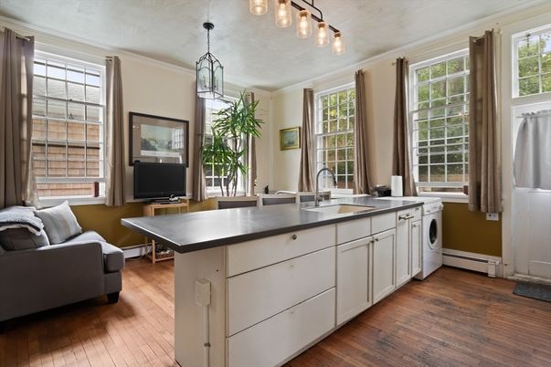 Interior, Kitchen, Pendant Lights, Wood Texture Flooring