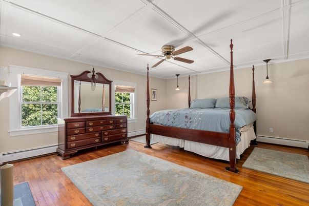 Bedroom, Interior, Pendant Lights, Recessed Lighting, Wood Texture Flooring