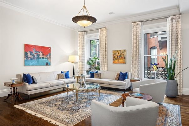 Interior, Living room, Pendant Lights, Wood Texture Flooring