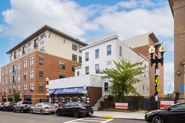 Exterior, Facade, Condo Building
