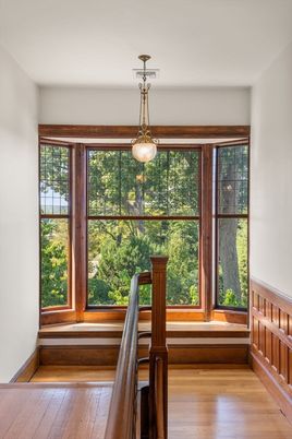 Interior, Pendant Lights, Wood Texture Flooring