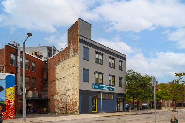 Exterior, Facade, Condo Building