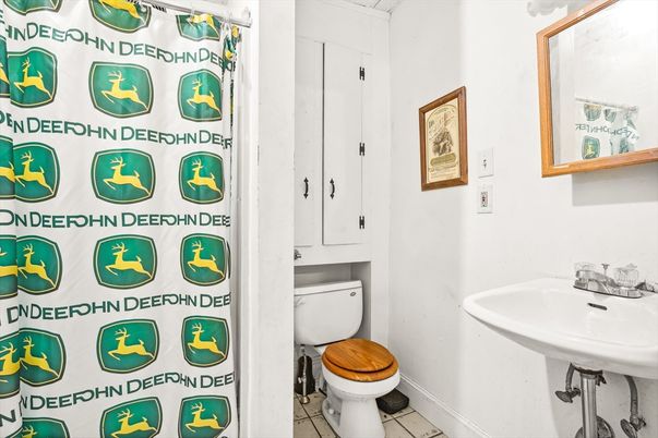 Bathroom, Interior