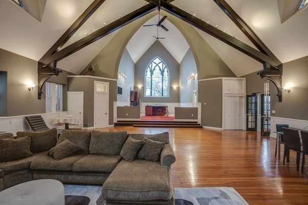 Interior, Living room, Pendant Lights, Wood Texture Flooring