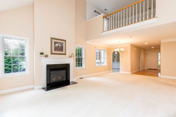 Chandelier, Fireplace, Interior, Recessed Lighting