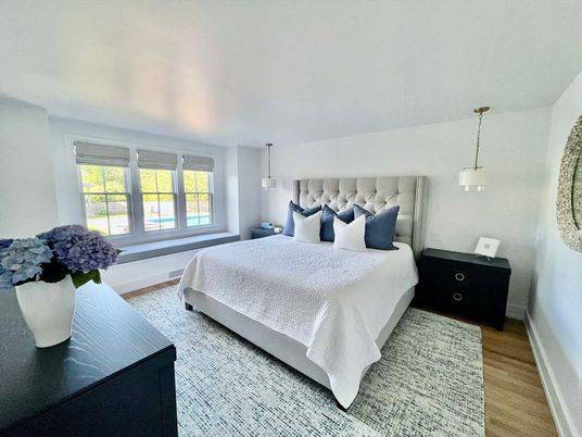 Bedroom, Interior, Pendant Lights, Wood Texture Flooring