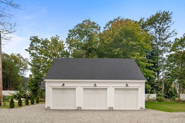 Backyard, Detached Garage, Exterior