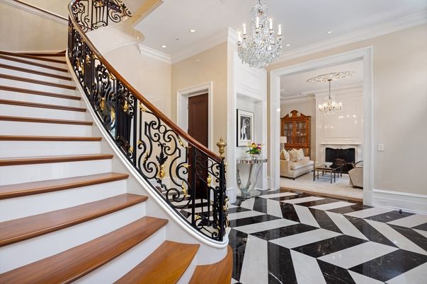 Chandelier, Fireplace, Interior, Recessed Lighting