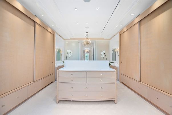 Chandelier, Interior, Recessed Lighting