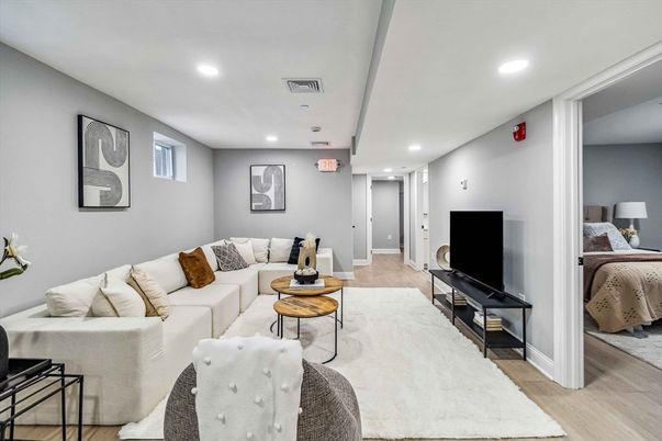 Interior, Living room, Recessed Lighting, Wood Texture Flooring