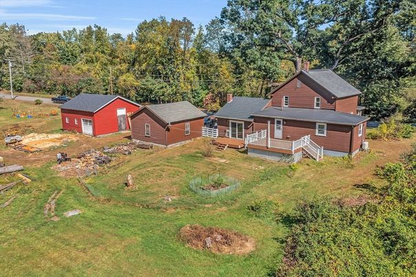 Backyard, Detached Garage, Exterior