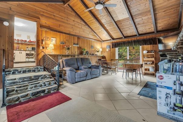 Dining room, Interior, Living room, Wooden Beams, Wooden Ceilings, Wooden Walls