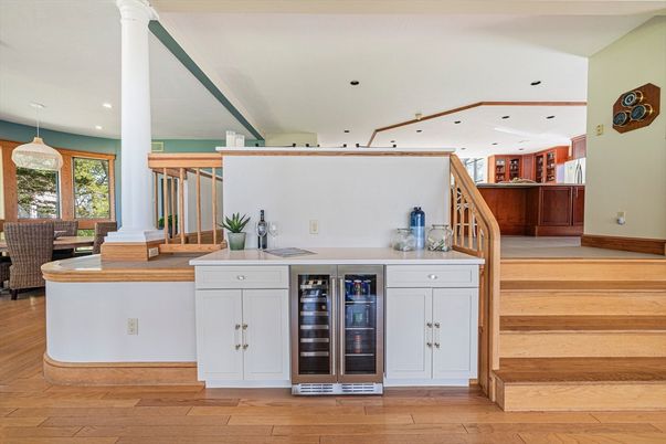 Interior, Pendant Lights, Recessed Lighting, Wood Texture Flooring