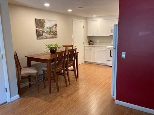 Dining room, Interior, Kitchen, Recessed Lighting, Wood Texture Flooring