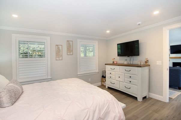 Bedroom, Interior, Recessed Lighting, Wood Texture Flooring