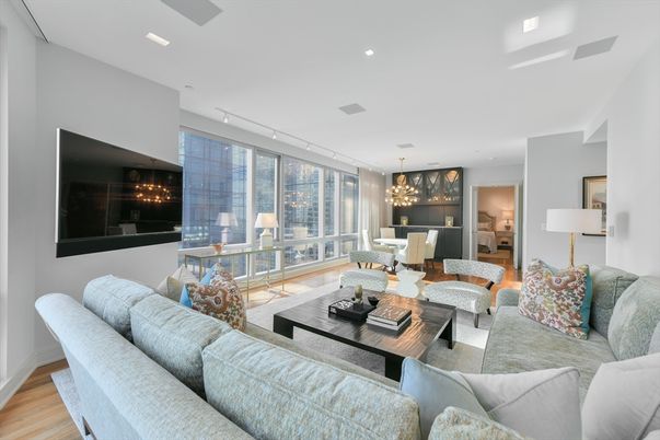 Chandelier, Dining room, Interior, Living room, Pendant Lights, Recessed Lighting, Wood Texture Flooring