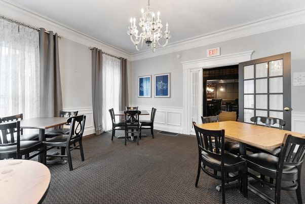 Chandelier, Dining room, Interior