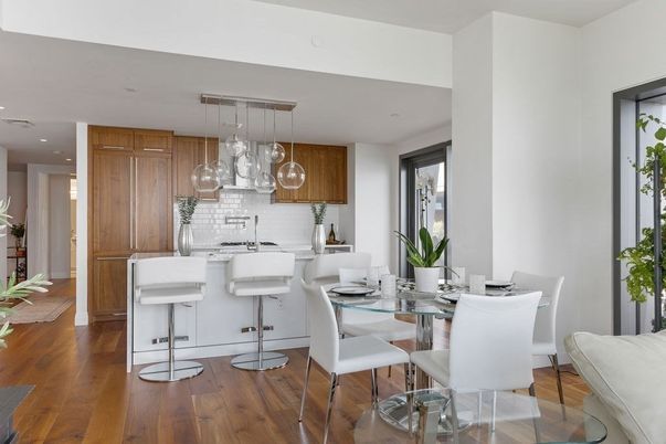 Dining room, Interior, Kitchen, Pendant Lights, Recessed Lighting, Wood Texture Flooring