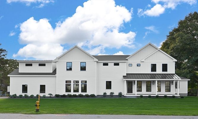 Backyard, Exterior, Facade, Farmhouse