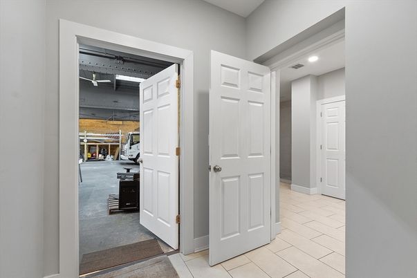 Interior, Recessed Lighting