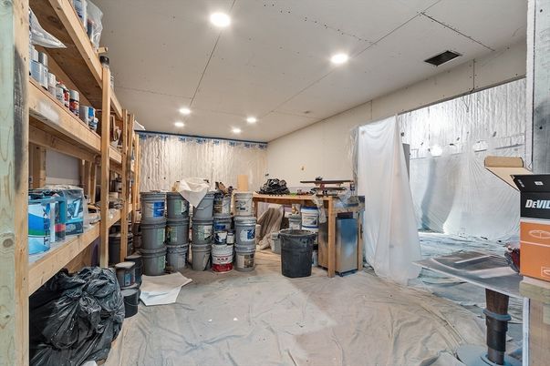 Interior, Recessed Lighting