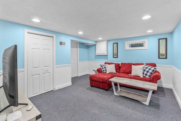 Interior, Living room, Recessed Lighting