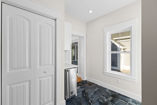 Interior, Marble, Recessed Lighting