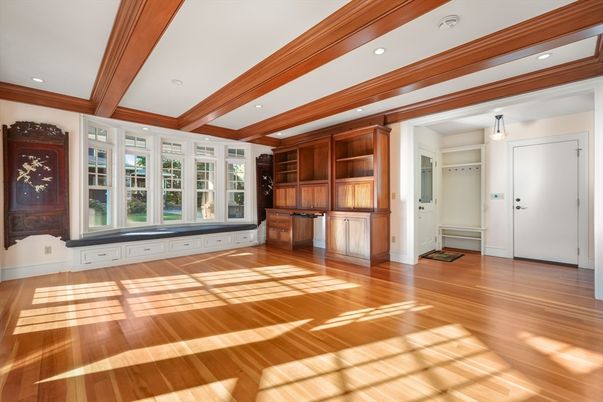 Empty room, Interior, Recessed Lighting, Wooden Beams, Wood Texture Flooring