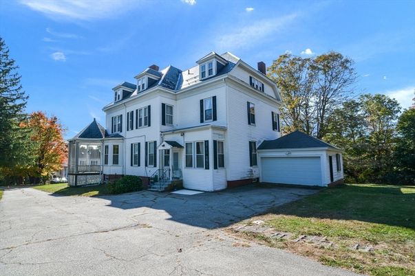 Backyard, Detached Garage, Exterior, Facade, Queen Anne Victorian