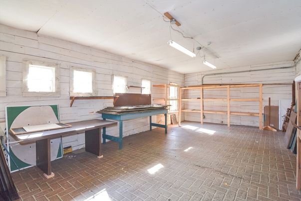 Game Room, Interior, Wooden Walls