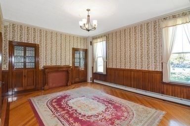Chandelier, Empty room, Interior, Wood Texture Flooring