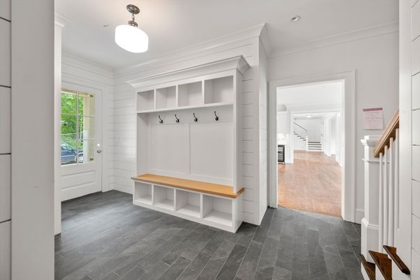 Interior, Pendant Lights, Wood Texture Flooring