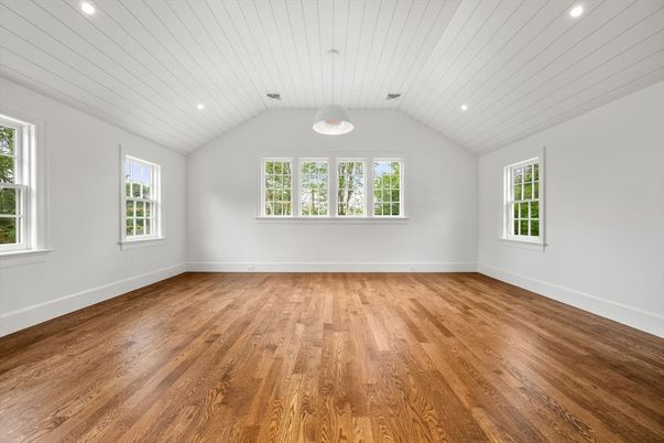 Empty room, Interior, Pendant Lights, Recessed Lighting, Wood Texture Flooring