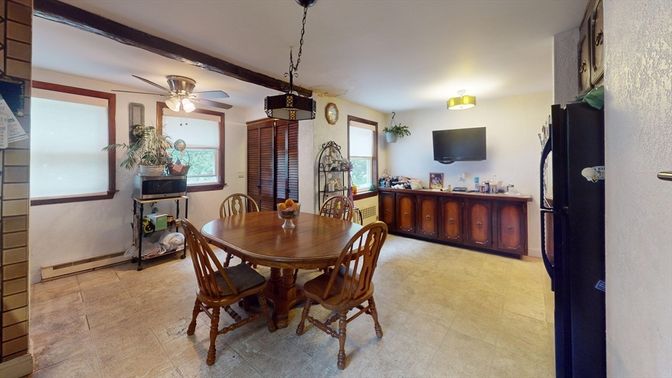 Dining room, Interior