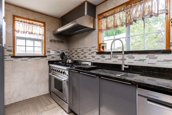 Interior, Kitchen, Stainless Steel Appliances, Wood Texture Flooring