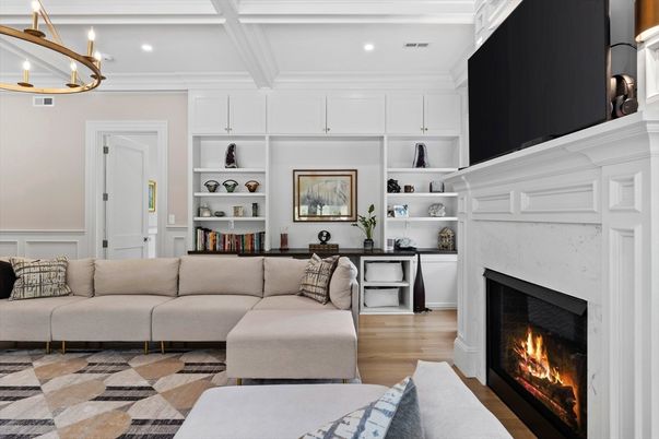 Fireplace, Interior, Living room, Pendant Lights, Recessed Lighting, Wood Texture Flooring