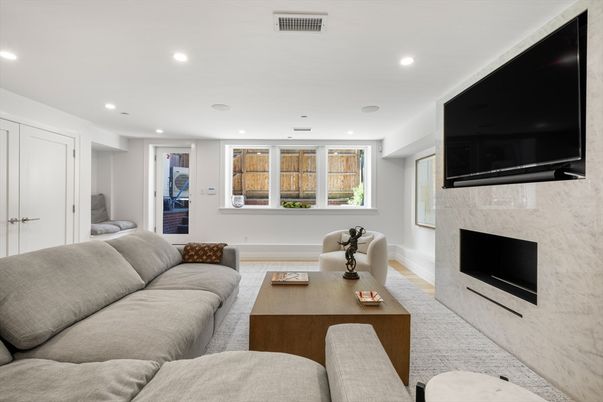 Fireplace, Interior, Living room, Recessed Lighting