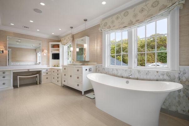 Bathroom, Dual Sink Vanities, Free Standing Baths, Interior, Pendant Lights, Recessed Lighting